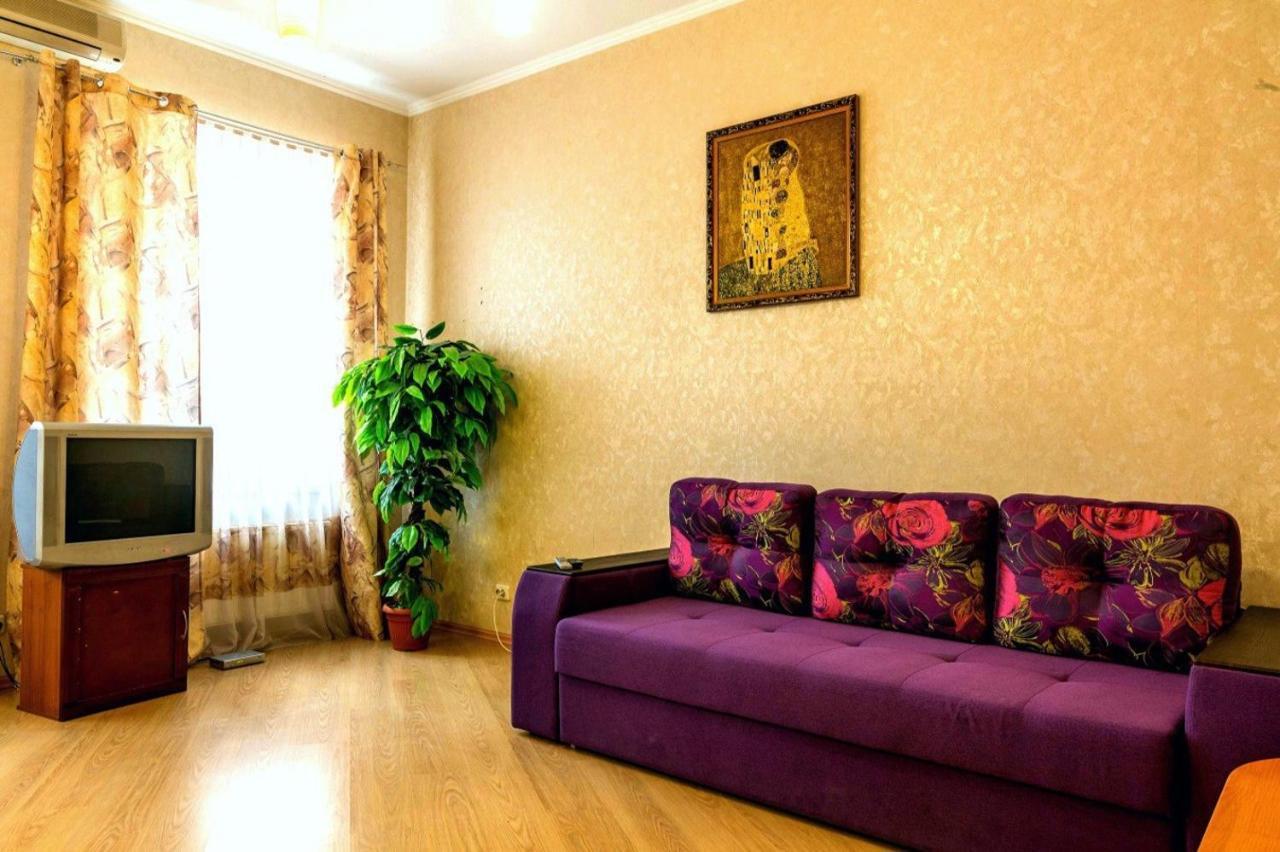 Large Apartment In The Center Dnipro Eksteriør billede