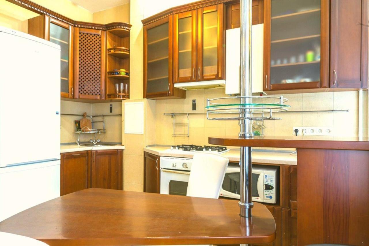 Large Apartment In The Center Dnipro Eksteriør billede